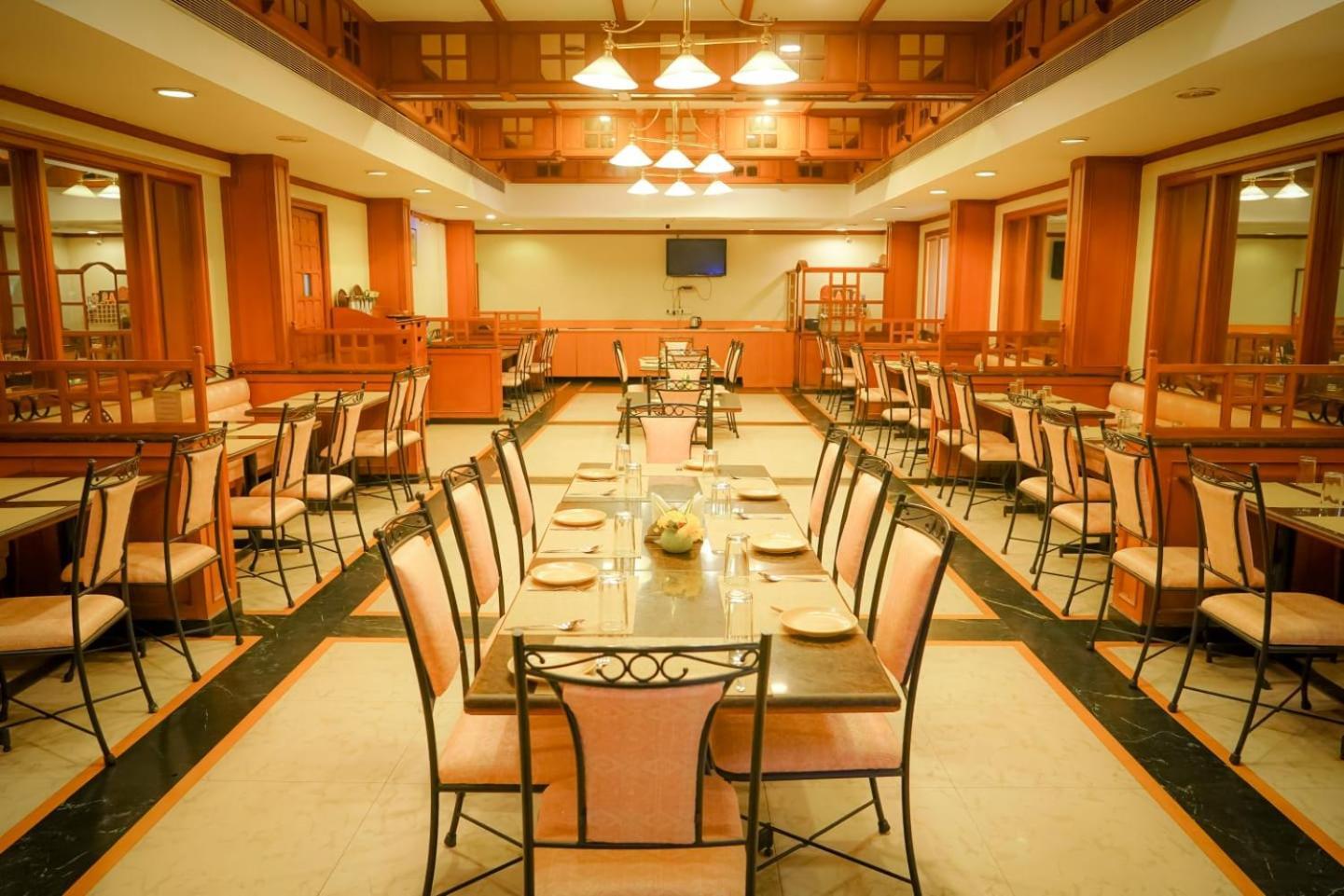 Hotel Kalyan Residency Tirupati Exterior photo