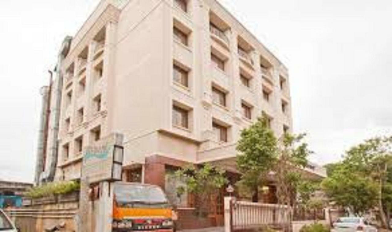 Hotel Kalyan Residency Tirupati Exterior photo